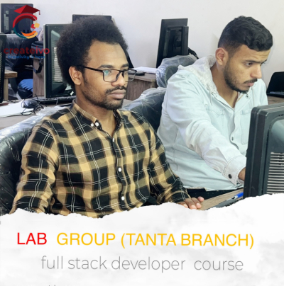 صور للطلاب داخل المحاضرات